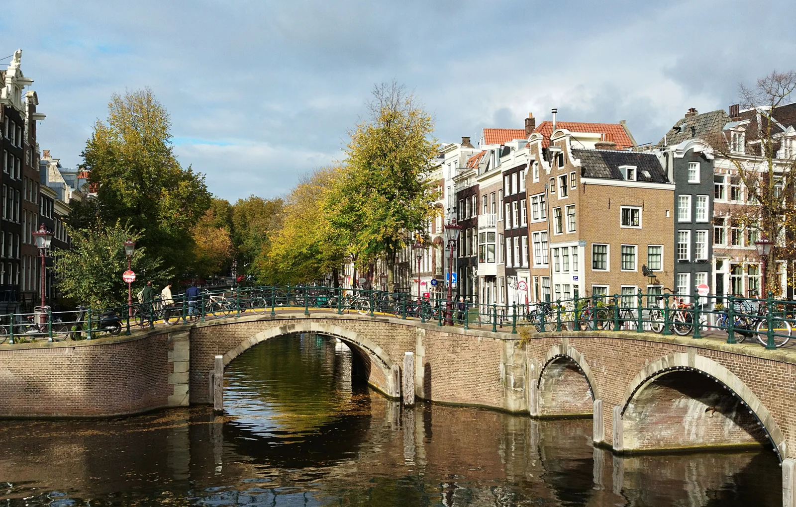 Amsterdam at a considered pace: art, canals and neighbourhood life