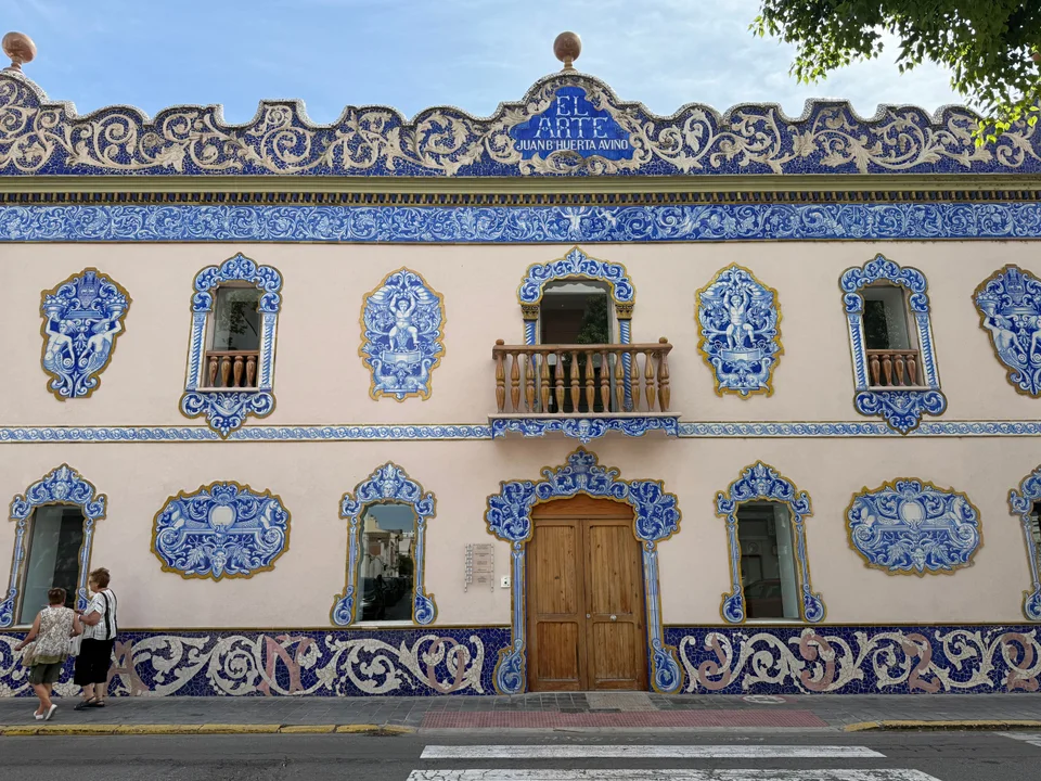 Ceramics of Manises