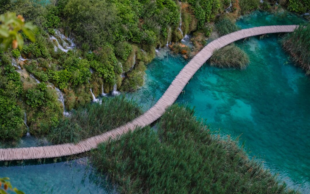 The Breathtaking Beauty of Plitvice Lakes: A Must-Visit Destination